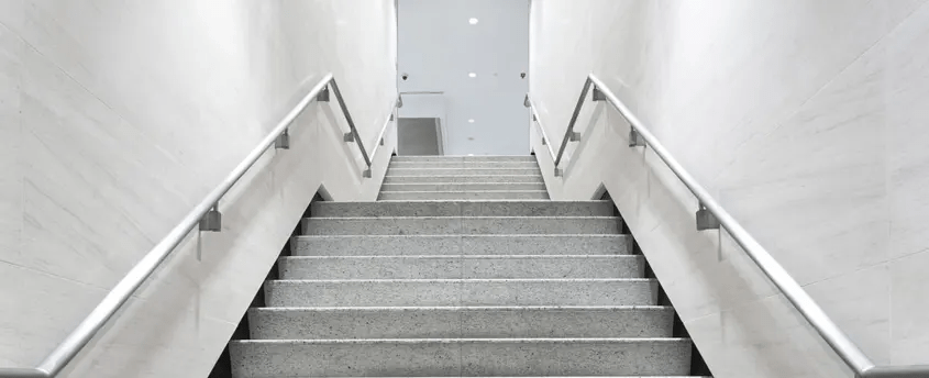 Voleti desfumare pentru sistemul de presurizare montat in casa scarii